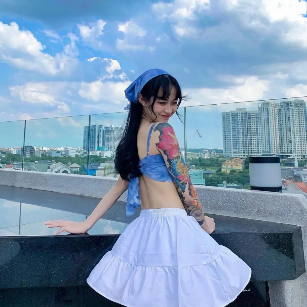 翘楚